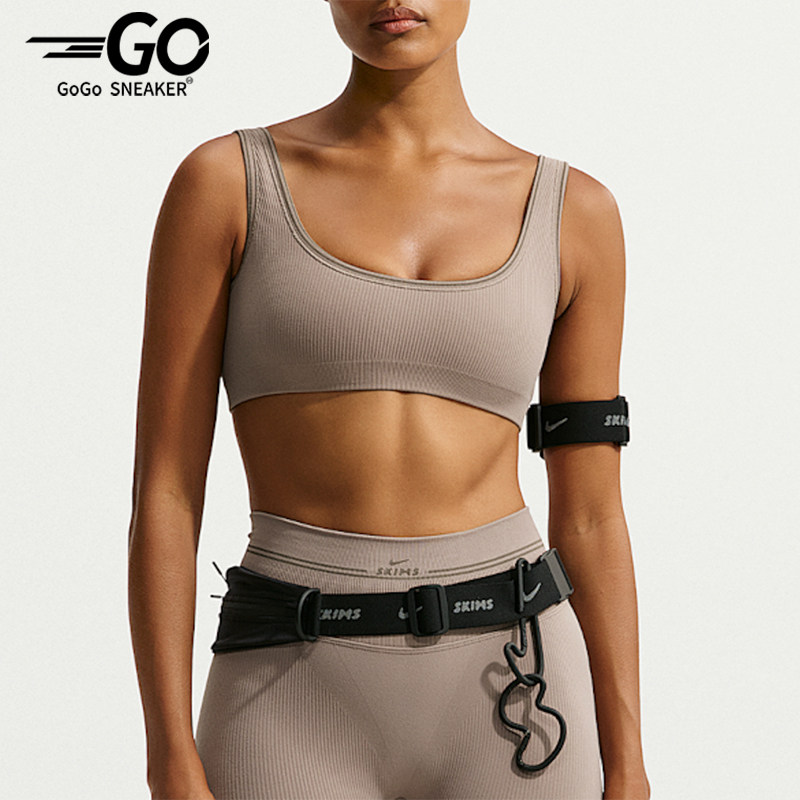 Nike/耐克正品新款女士宽肩带弹性U领复古运动内衣IR5061-260