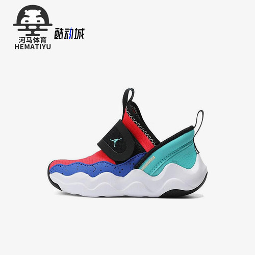 耐克婴童魔术贴轻便休闲鞋