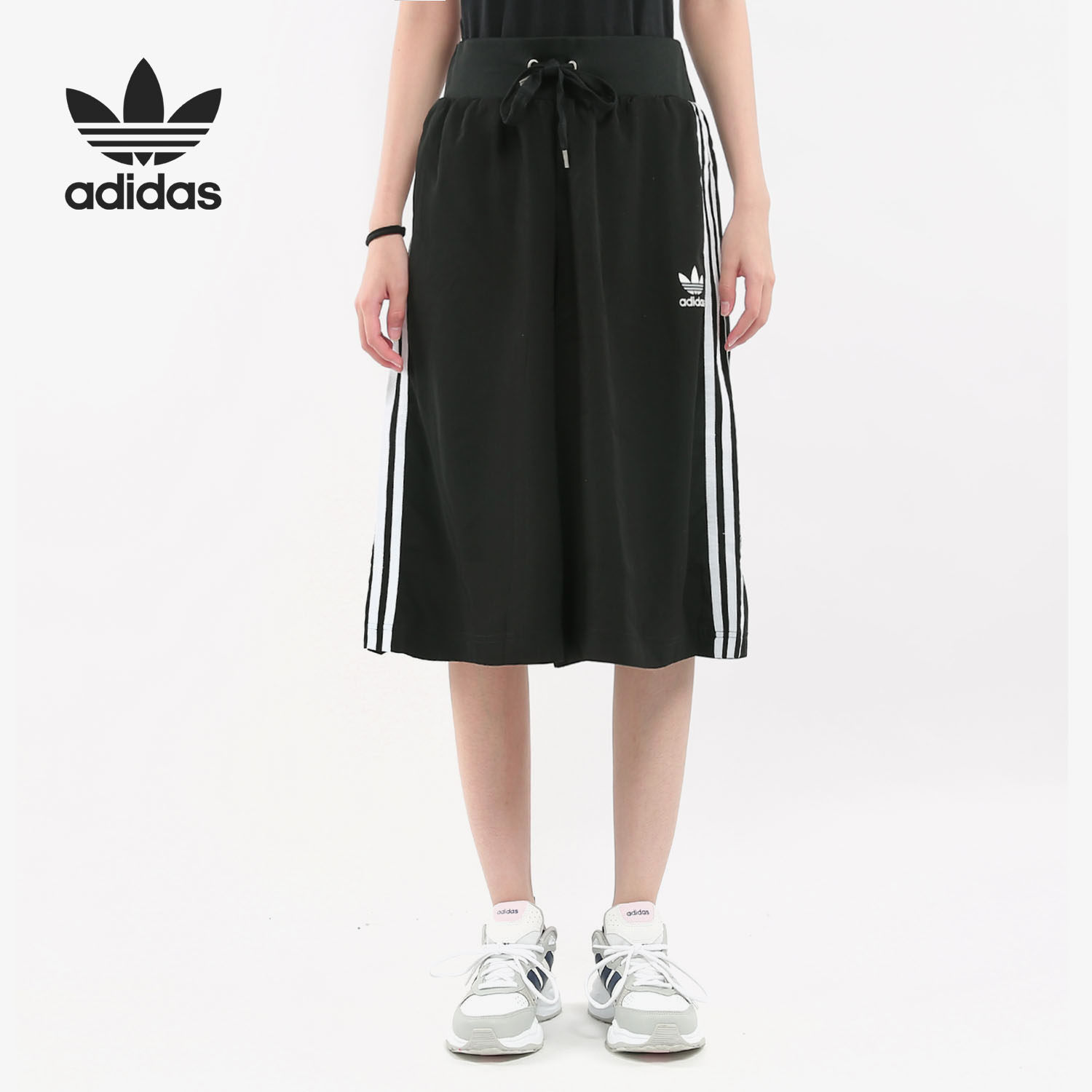 Adidas/阿迪达斯正品三叶草女子宽松透气阔腿七分裤 BJ8187,运动服/休闲服装,运动中长裤／短裤,淘宝优惠券,粉丝福利购,淘宝优惠卷
