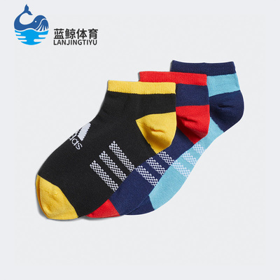 阿迪达斯三双装运动短袜