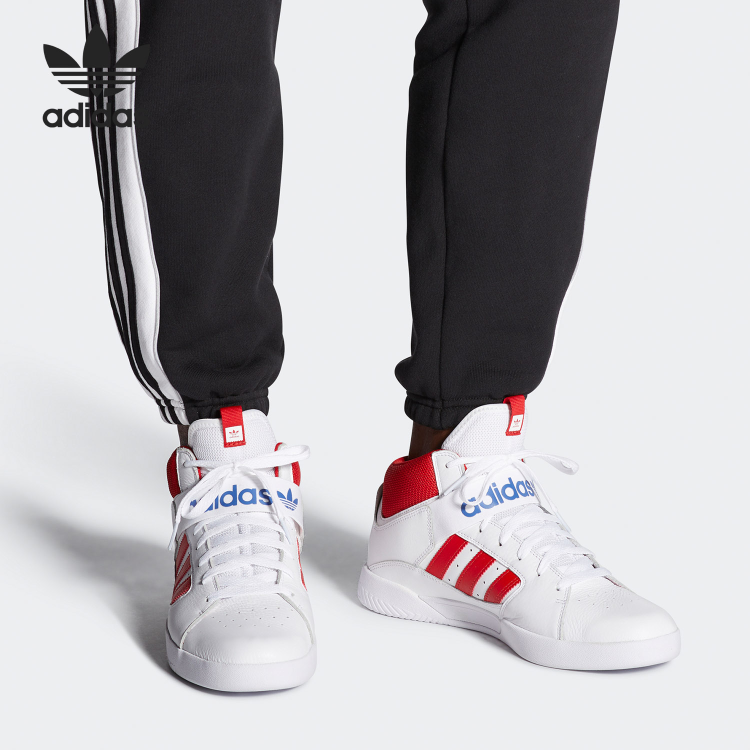 Adidas/阿迪达斯正品三叶草男女舒适耐磨运动休闲板鞋 FV0404