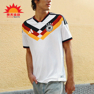 Adidas/阿迪达斯正品GERMANY 26男女运动足球修身训练短袖JN2066