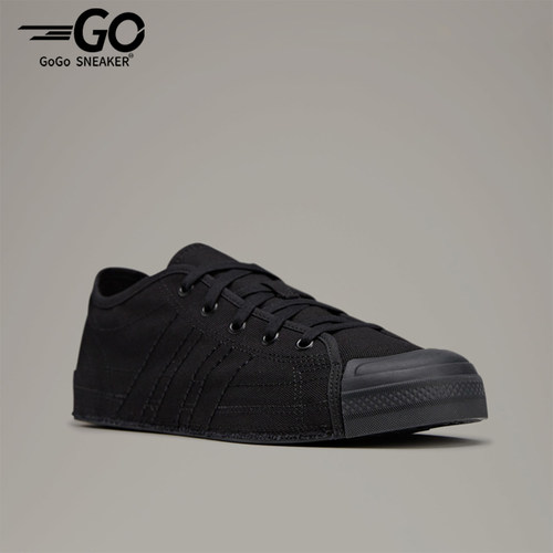 Adidas/阿迪达斯正品男女同款休闲舒适低帮耐磨板鞋JS0591