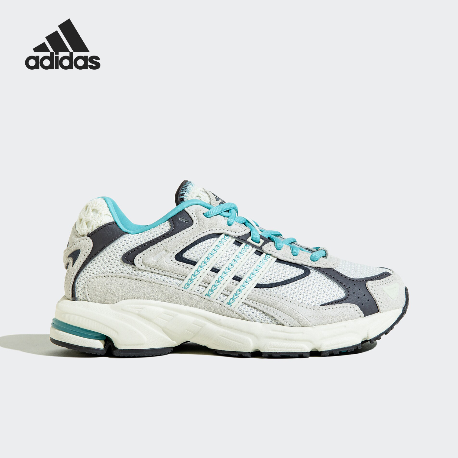 阿迪达斯女士经典透气运动鞋