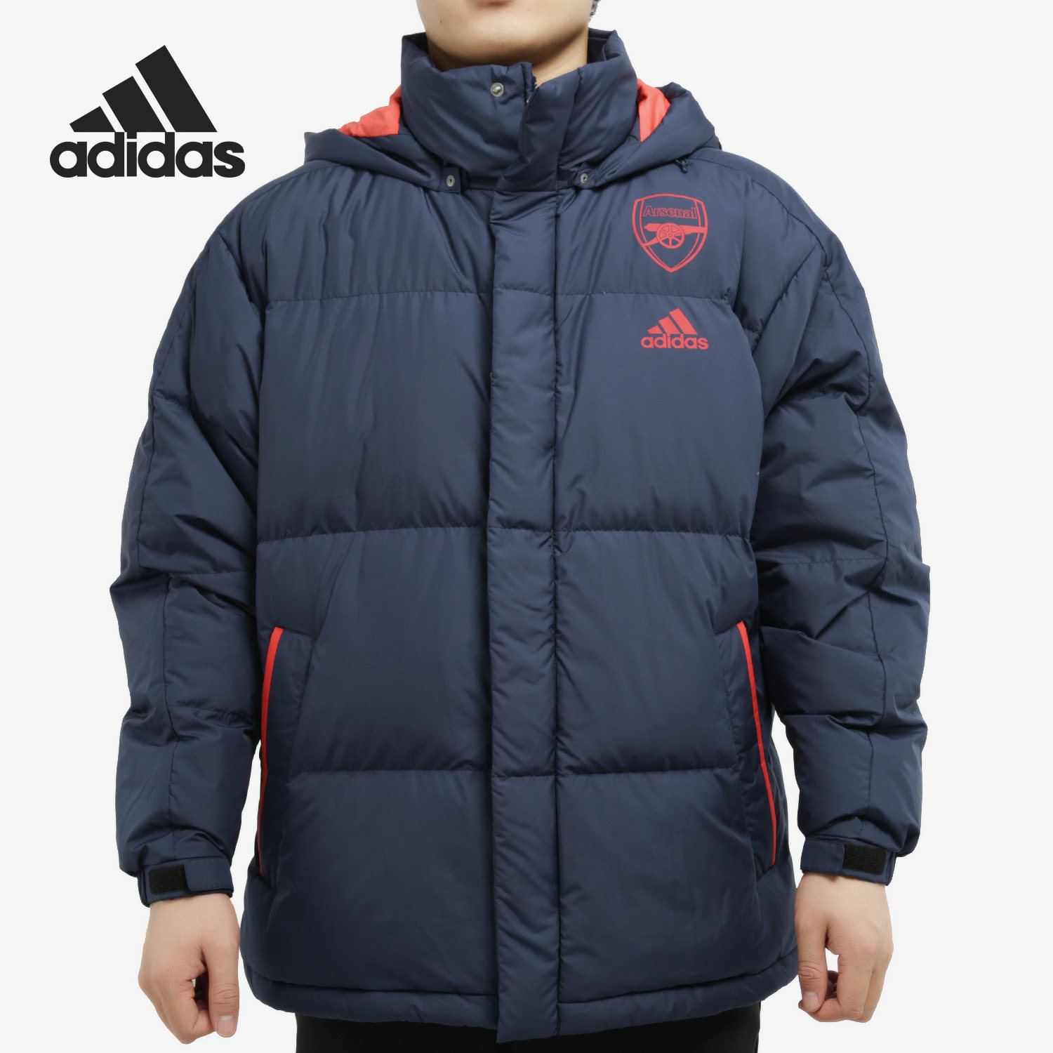 Adidas/阿迪达斯正品男子阿森纳足球短款保暖羽绒服 FQ4111