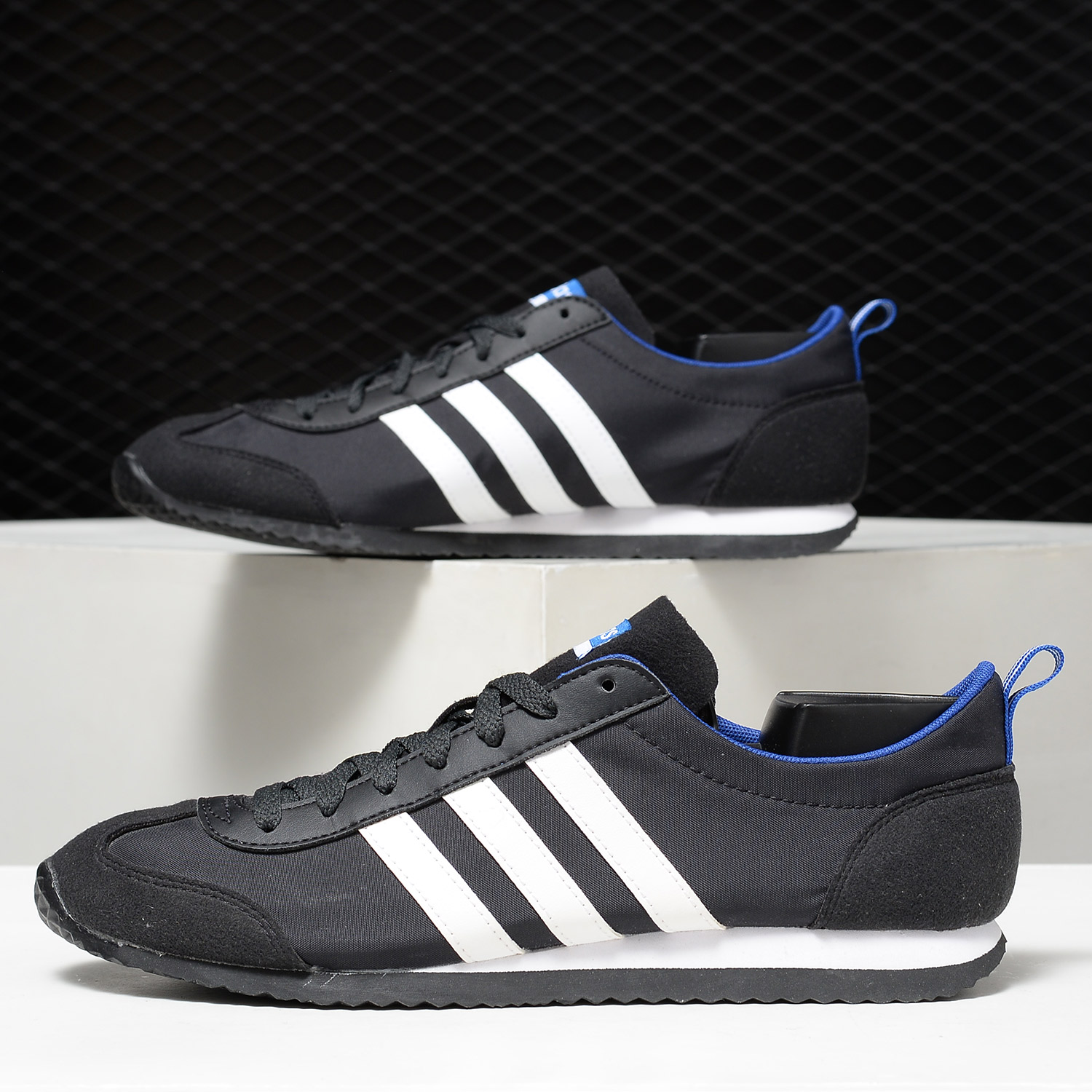 Adidas/阿迪达斯休闲鞋男子