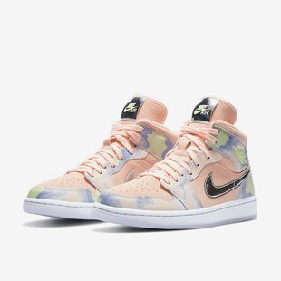 CW6008 女士减震防滑耐磨中帮复古篮球鞋 600 耐克正品 Nike