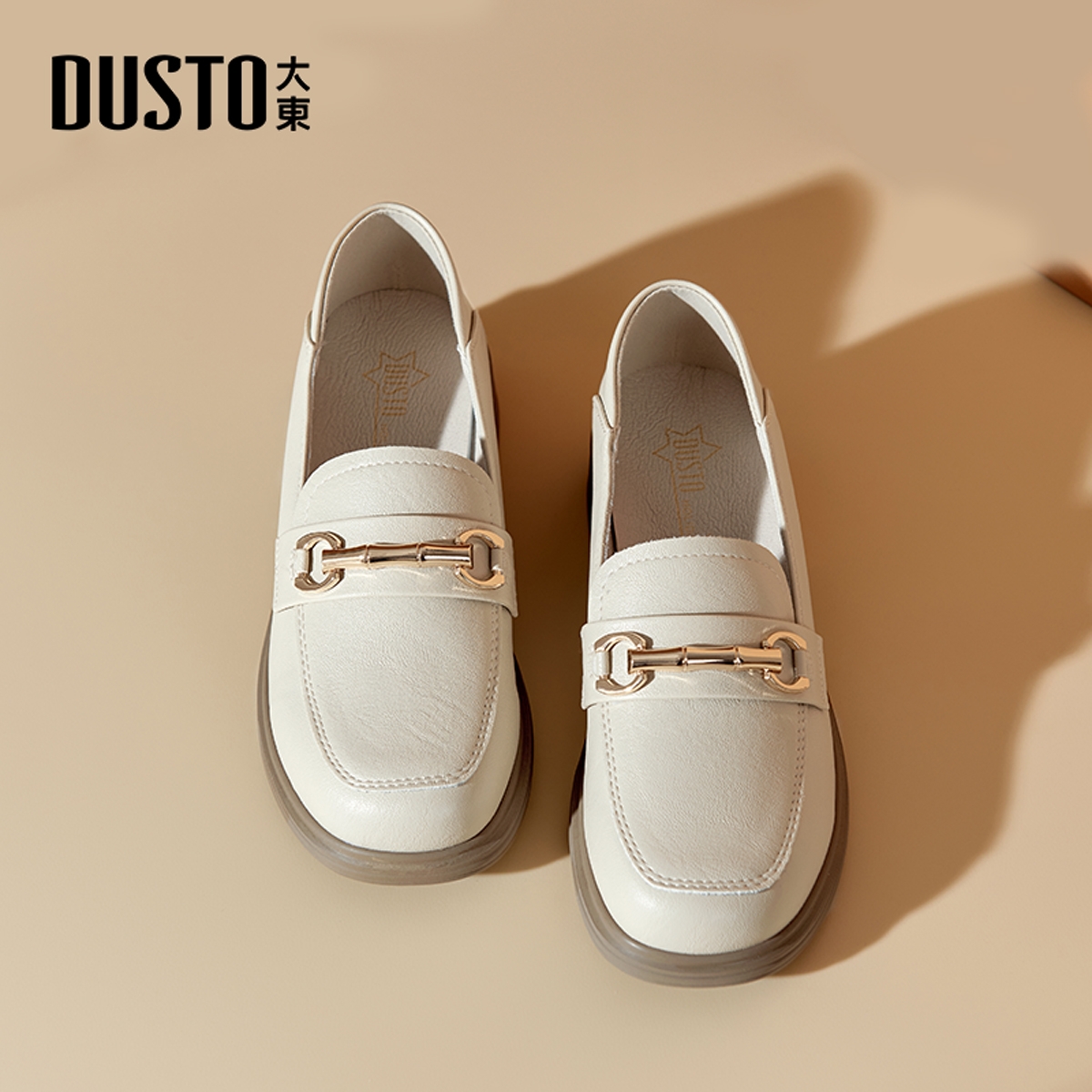 大东白色乐福鞋法式粗跟小皮鞋