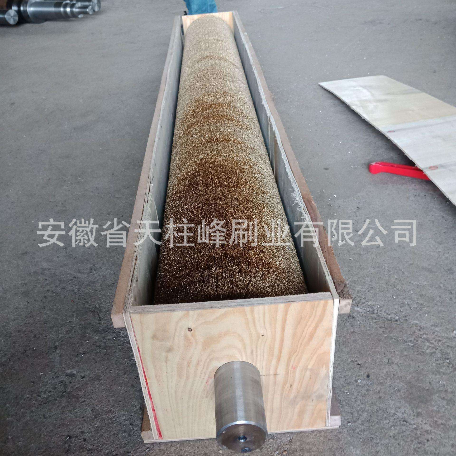 铜丝毛刷辊马毛辊刷磨料丝辊刷抛光打磨除锈缠绕式铜丝毛刷辊