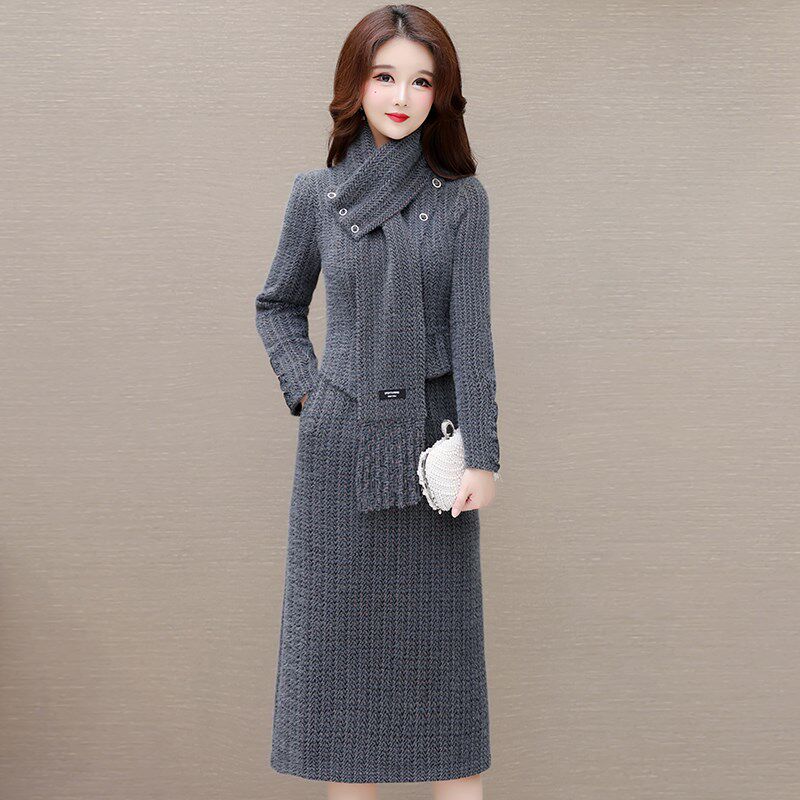 阔太太围巾领两h件套打底连衣裙女2025秋冬新款妈妈配大衣套装裙