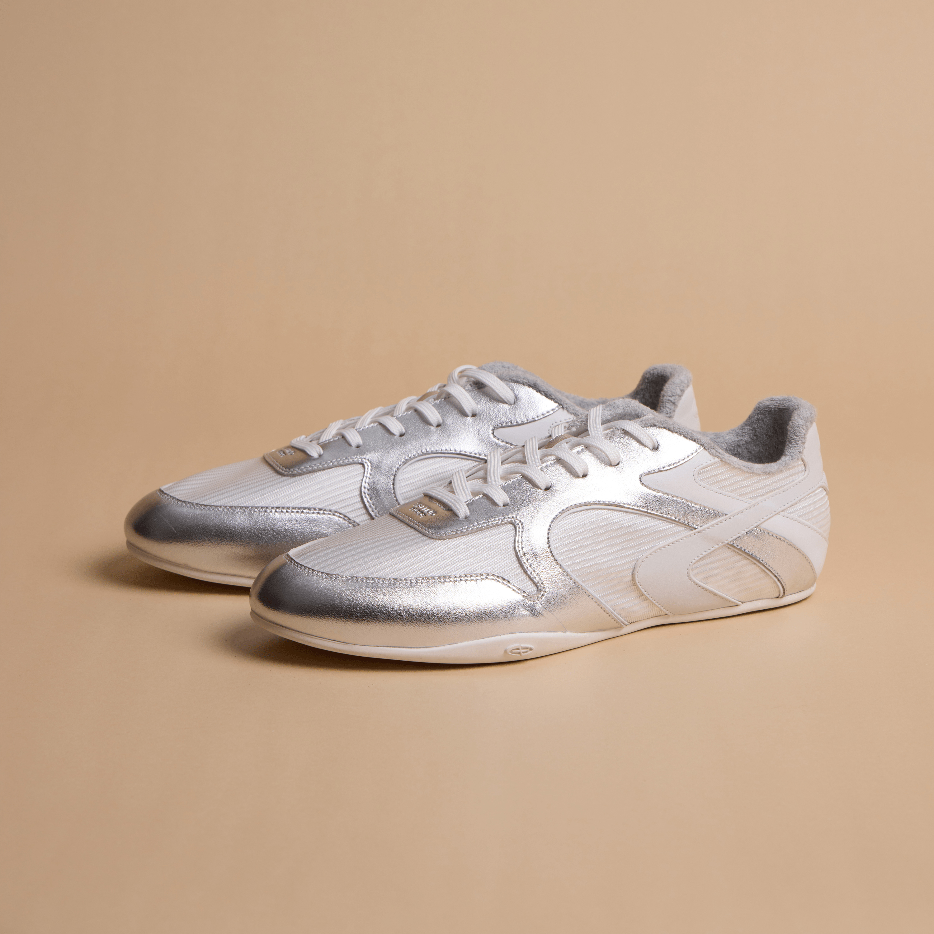 GLITTERFOCUS复古薄底鞋德训鞋