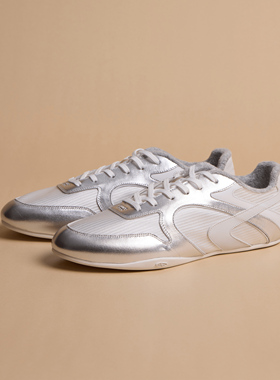 GLITTER FOCUS乃万同款 复古薄底鞋芭蕾男女银色牛皮休闲德训鞋