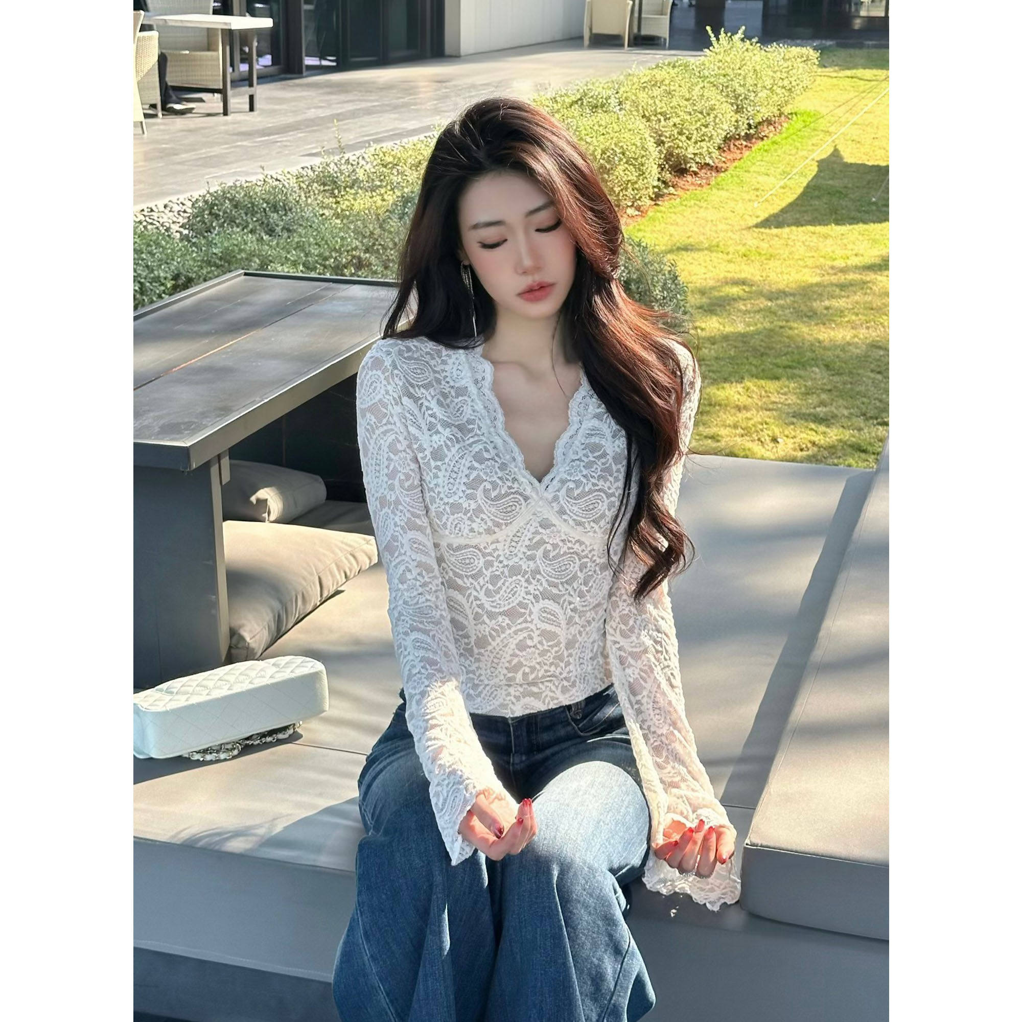 JIJINQI秋冬V领长袖蕾丝上衣