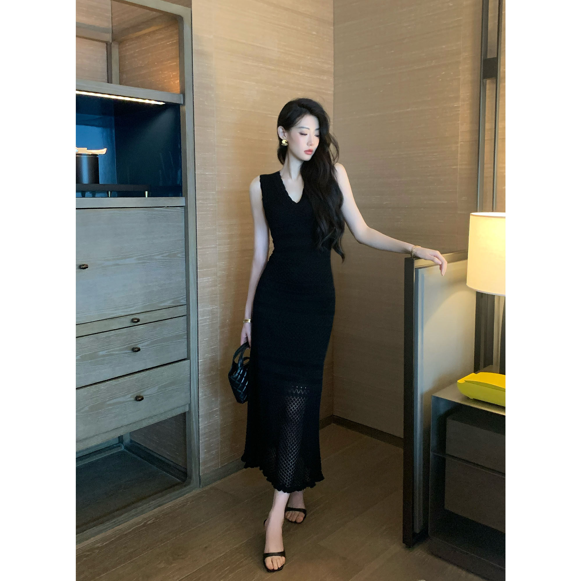 JIJINQI 夏显瘦时尚v领无袖挂脖连衣裙露肩褶皱包臀长裙百搭裙子