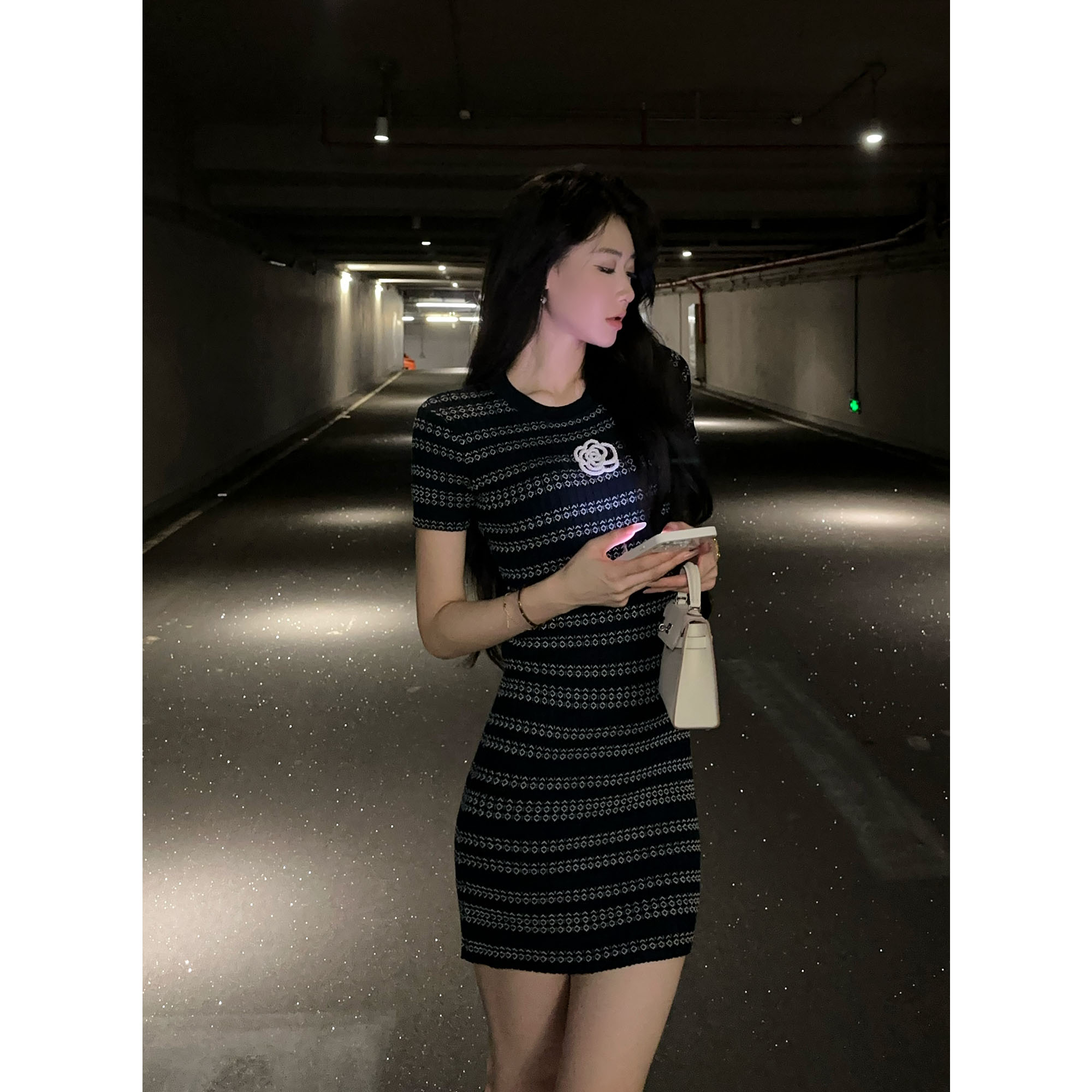 JIJINQI 夏显瘦气质辣妹连衣裙女百搭性感收腰时尚小香风中长裙子