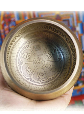 新品尼泊尔手工音钵瑜伽静心钵西藏D颂钵佛音碗供桌摆件送垫子皮