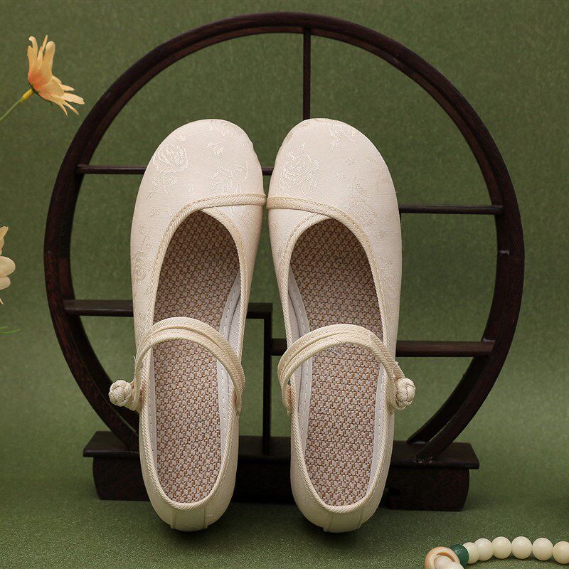 极速老北b京绣花布鞋搭配古装汉服改良旗袍鞋子复古新中式茶艺师