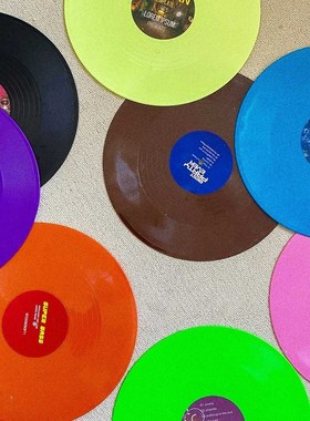 新品黑胶唱片彩色打卡点装饰拍照道具直播间背景S墙复古海报拍摄