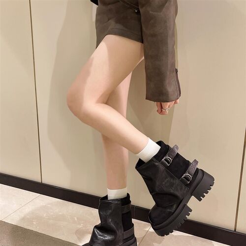 新品大码女鞋41一l43网红马丁靴2026新款时尚套筒切尔西靴42西部