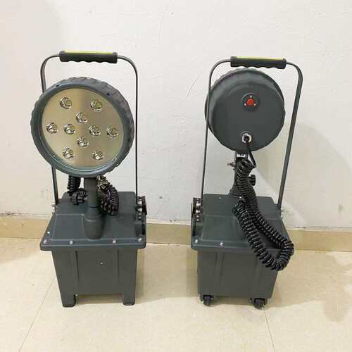 FW6100 移动防爆灯 LE30W/24V 充电升降防爆探照灯 HID35瓦照明灯