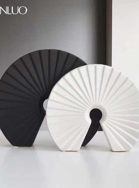 现代简约创意黑白色扇形摆件新中式样板房售楼处装饰品电视柜摆设