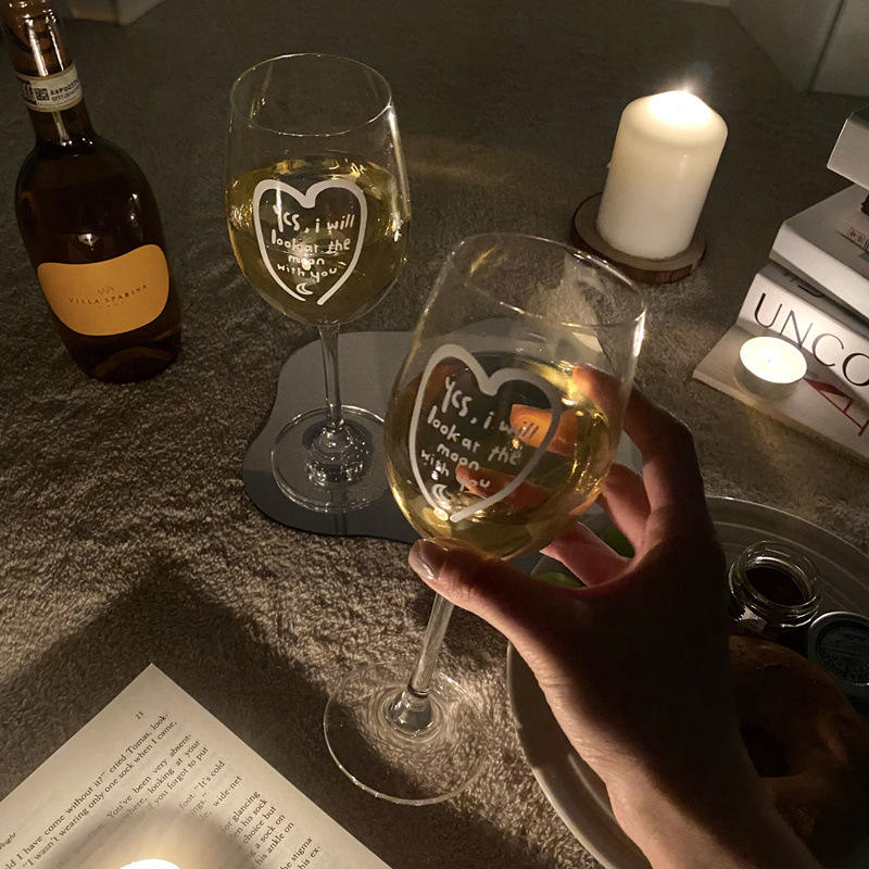 爱心水晶高脚杯浪漫情调红酒杯葡萄酒杯烛光晚餐酒杯圣诞礼物杯子