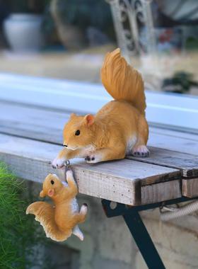 花园庭院动物摆件可爱松鼠幼儿园民宿别墅窗台盆景造景装饰品摆设