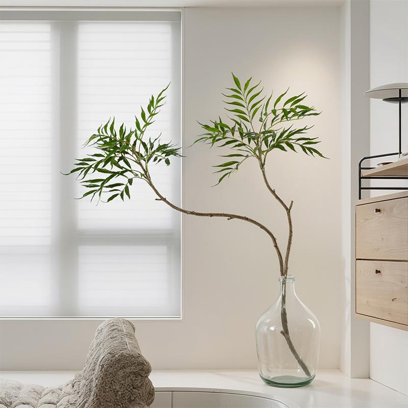 仿真十大功劳单枝假绿植树枝客厅商场装饰造景落地摆件拍摄道具