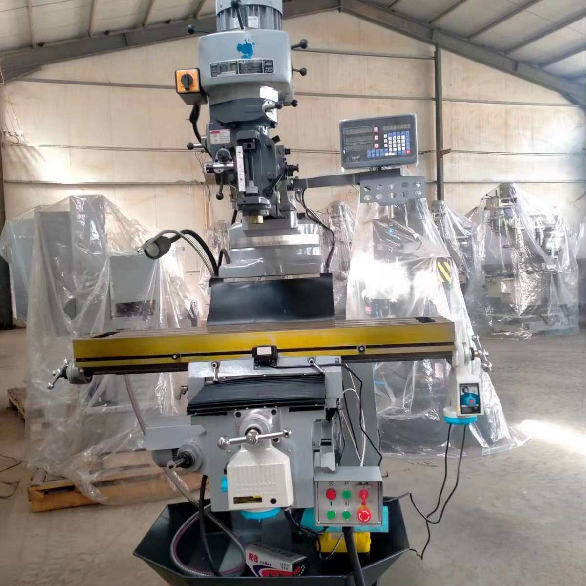 沈阳展宏4号炮塔铣床厂家直销切削铸件加工专用精准重型铣削立式