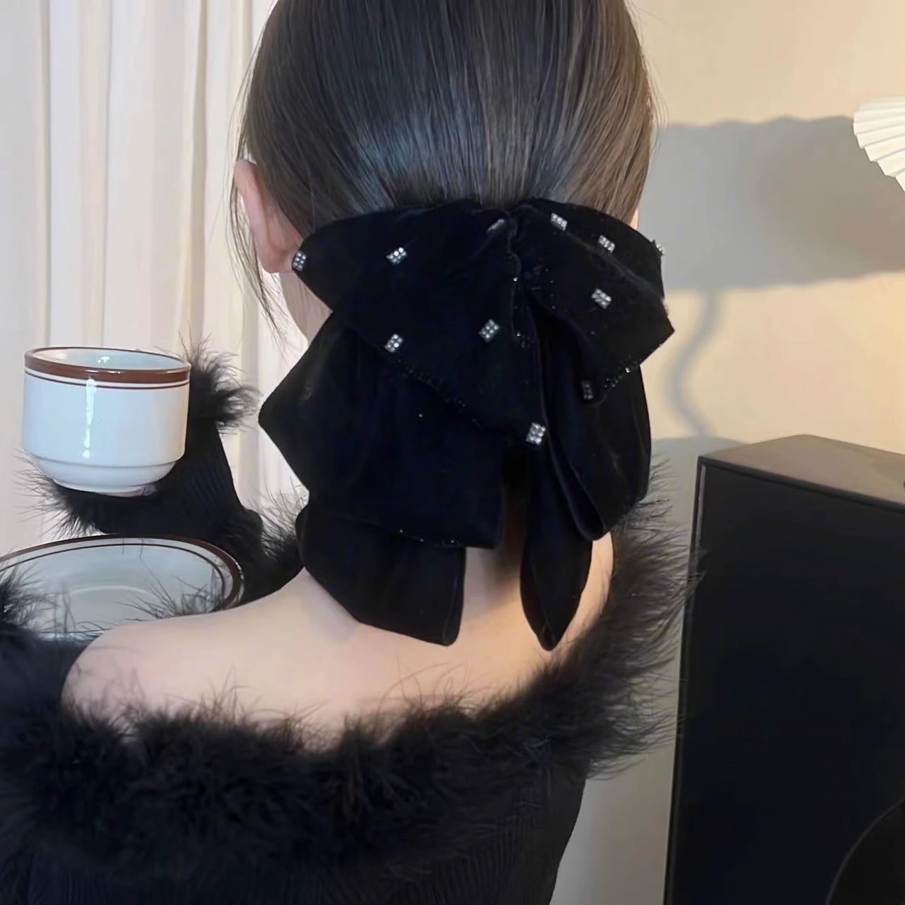 丝绒蝴蝶结头饰抓夹2025新款