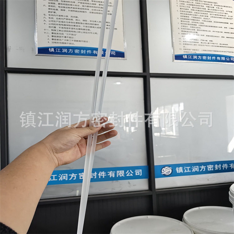 供应全新料三氟棒PCTFE白透全新料棒材PCTFE挤出棒