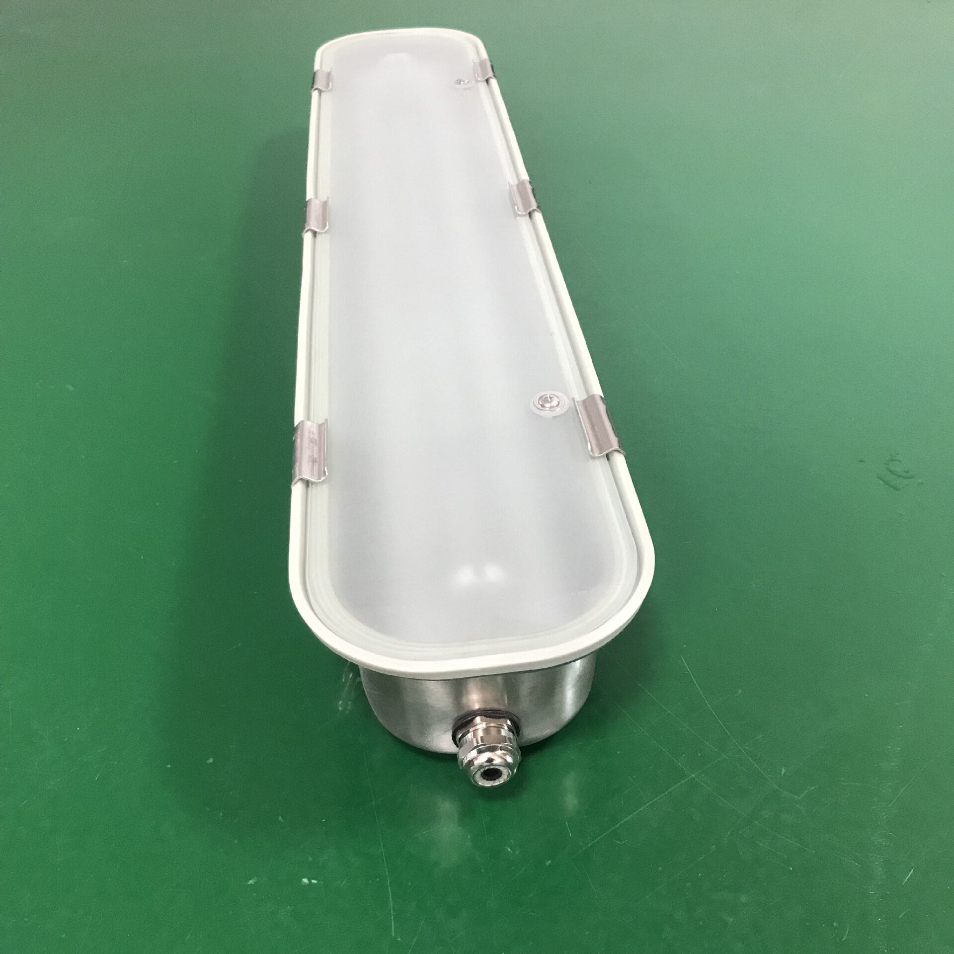 地铁led不锈钢三防灯外壳 磨砂贴片三防日光灯 船舶照明灯具套件