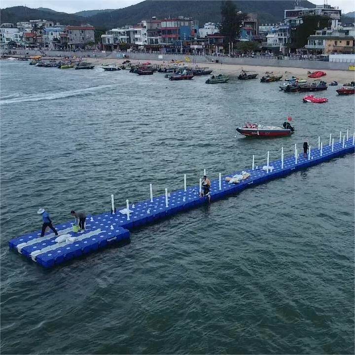 水上摩托艇码头停靠 网箱养殖钓鱼平台 浮筒浮台靠船游艇泊位码头