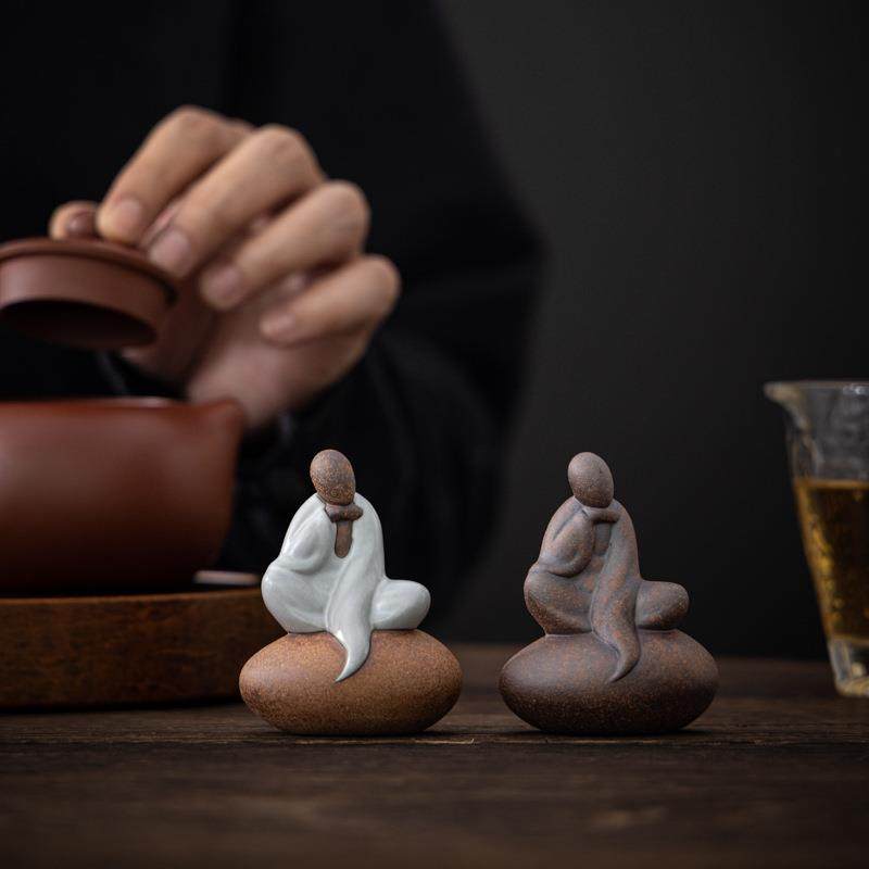 老岩泥汝窑坐岩悟道茶宠摆件茶桌装饰复古小摆件陶瓷茶道盖置和尚
