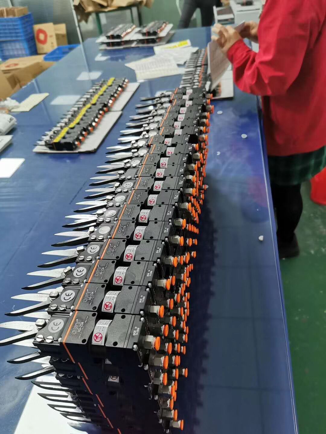 现货速发。现货XG-2AOPT错位刀机专q用机械手气动剪剪刀-1010