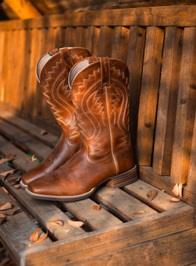 Palitutu新款刺绣切尔西靴马靴骑行鞋男摩托车骑士靴大码牛仔靴