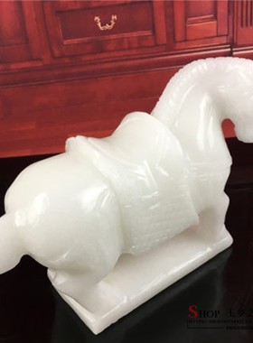 极速天然玉石十二生m肖马摆件马到成功家居客厅电视柜办公室工艺