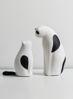 新品装饰推荐黑白猫摆件可爱树脂家居客厅样板间电T视柜创意动物