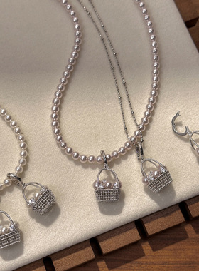 财篮子吊坠珍珠项链秋冬配饰女轻奢小众毛衣链感串珠颈链饰品