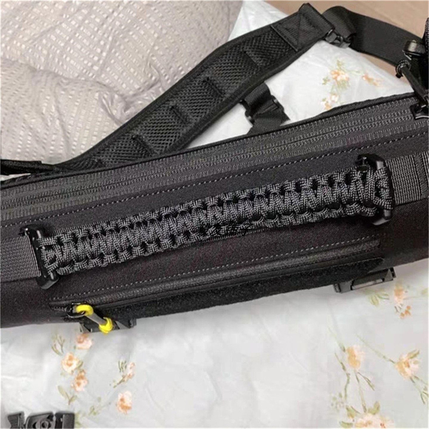 户外登山包挂件多功能手绳相机挂扣电脑背包扣运动钥匙扣通用挂绳