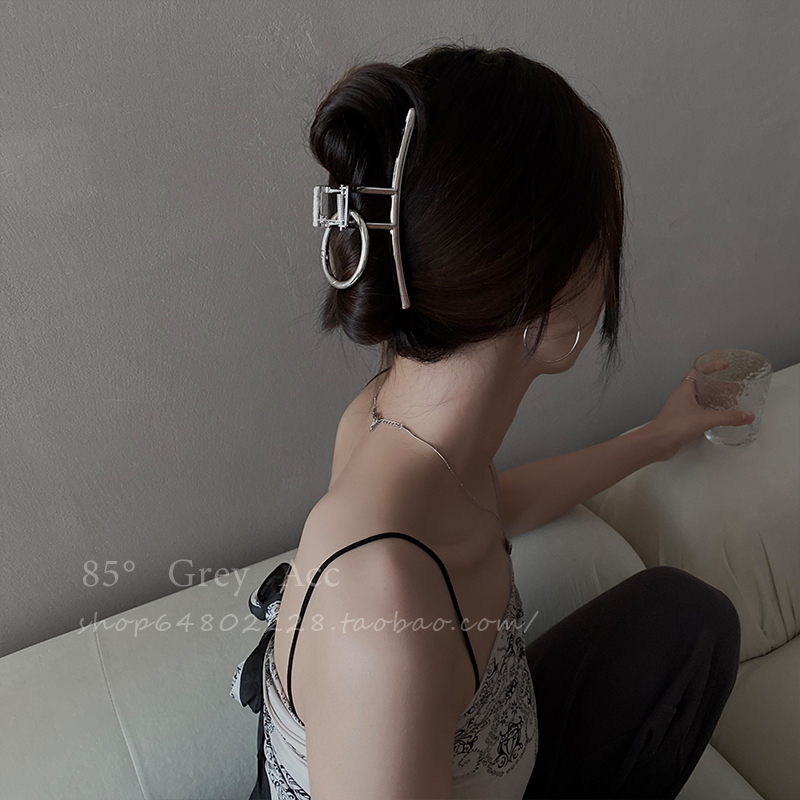 极速85度灰insm个性百搭金属发夹后脑勺抓夹女网红鲨鱼夹盘头发卡