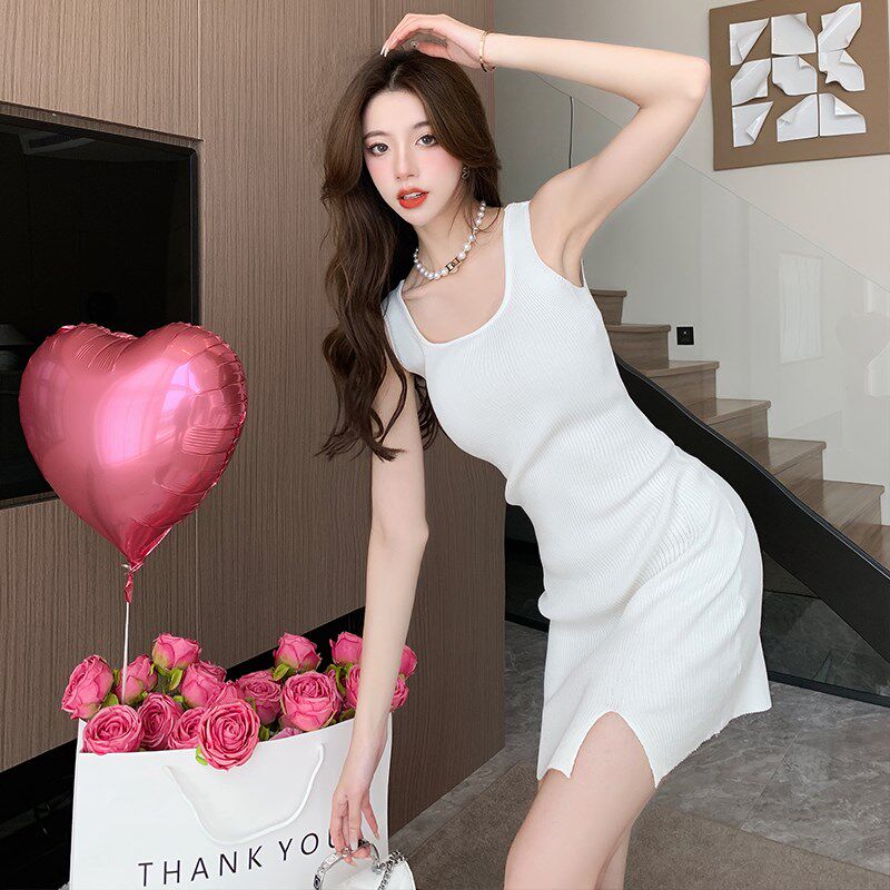 新品202c5小个子连衣裙夏季新款裙子显瘦纯欲针织背心性感包臀开