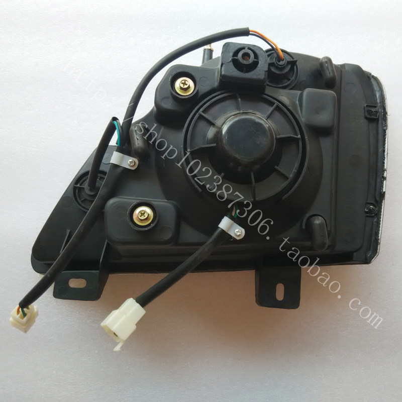 极速厂家五征 原厂k 配件  五征奥微1500前大灯  奥微1500大灯总