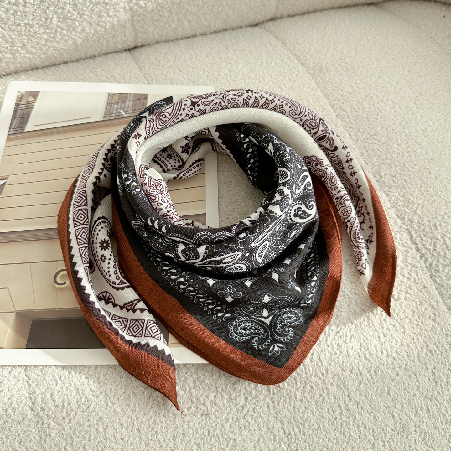 腰果花丝巾小方巾2025新款系脖春秋棉麻薄款高级感搭配衬衫领巾女