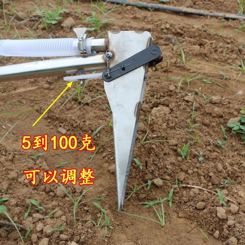 热销施肥神器 新款农用玉米肥料下肥手I动施肥机锄头蔬菜包追肥神
