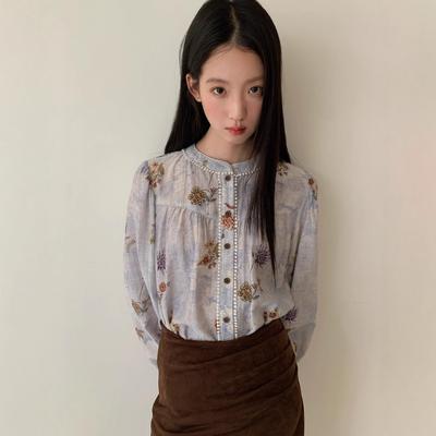 07.28十三行早秋25秋法式复古印花衬衫女长袖珍珠设计感小衫F6108