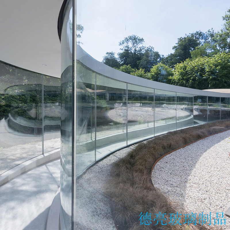 广东厂家 钢化淋浴热弯玻璃面板 5厘 电子电器 弯曲钢化玻璃定 制