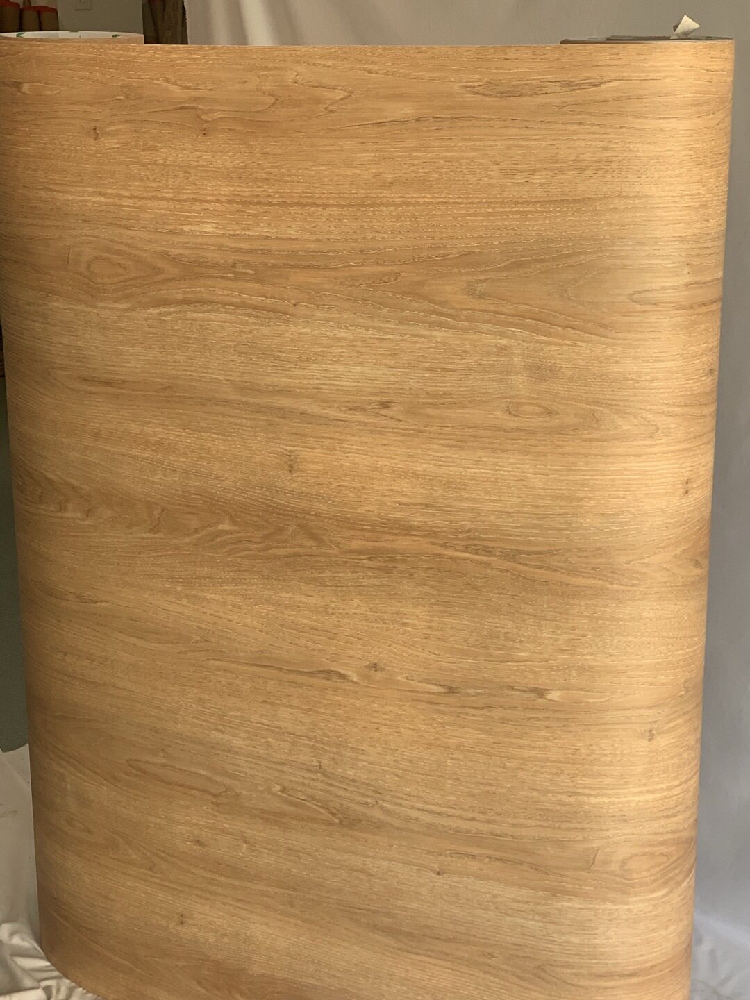 特厚原木纹背胶自粘墙纸壁纸酒店翻新装饰贴膜波音软片