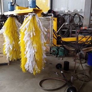 高速公路过道波形护栏车载清洗机市政马路公路桥梁过道护栏清洗机