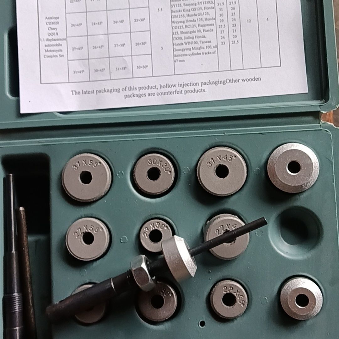 摩托车发动机气门铰刀研磨工具